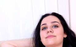 girl fuck a guy on webcam