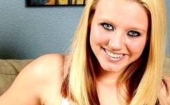 blonde teen webcam